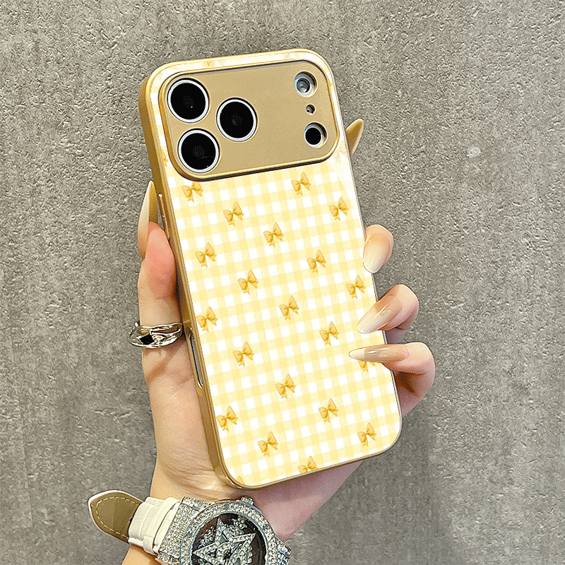 Phone Cases Yellow - เคสโทรศัพท์ลายตารางหมากรุกสีเหลืองพาสเทลพร้อมโบว์ตกแต่ง, เคสกันรอยขีดข่วนเคลือบไฟฟ้าพร้อมหน้าต่างเลนส์ขนาดใหญ่สำหรับ iPhone ทุกรุ่น