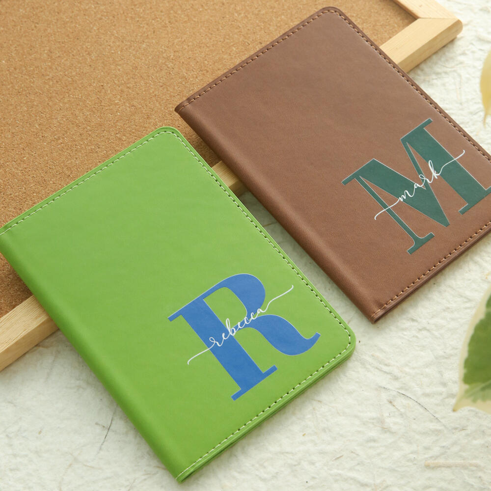 ปกหนังสือเดินทางพิมพ์ลายอักษรย - Monogram Custom Case บทวิจารณ์และราคา